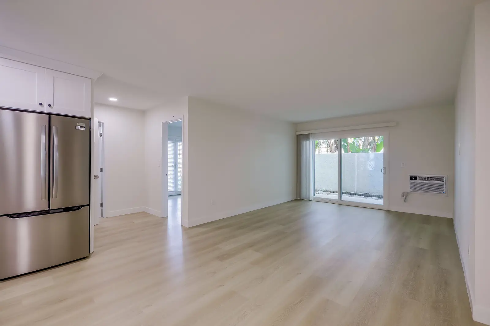 Gallery of model units and common areas at VIVA Apartment Homes, Anaheim, CA.