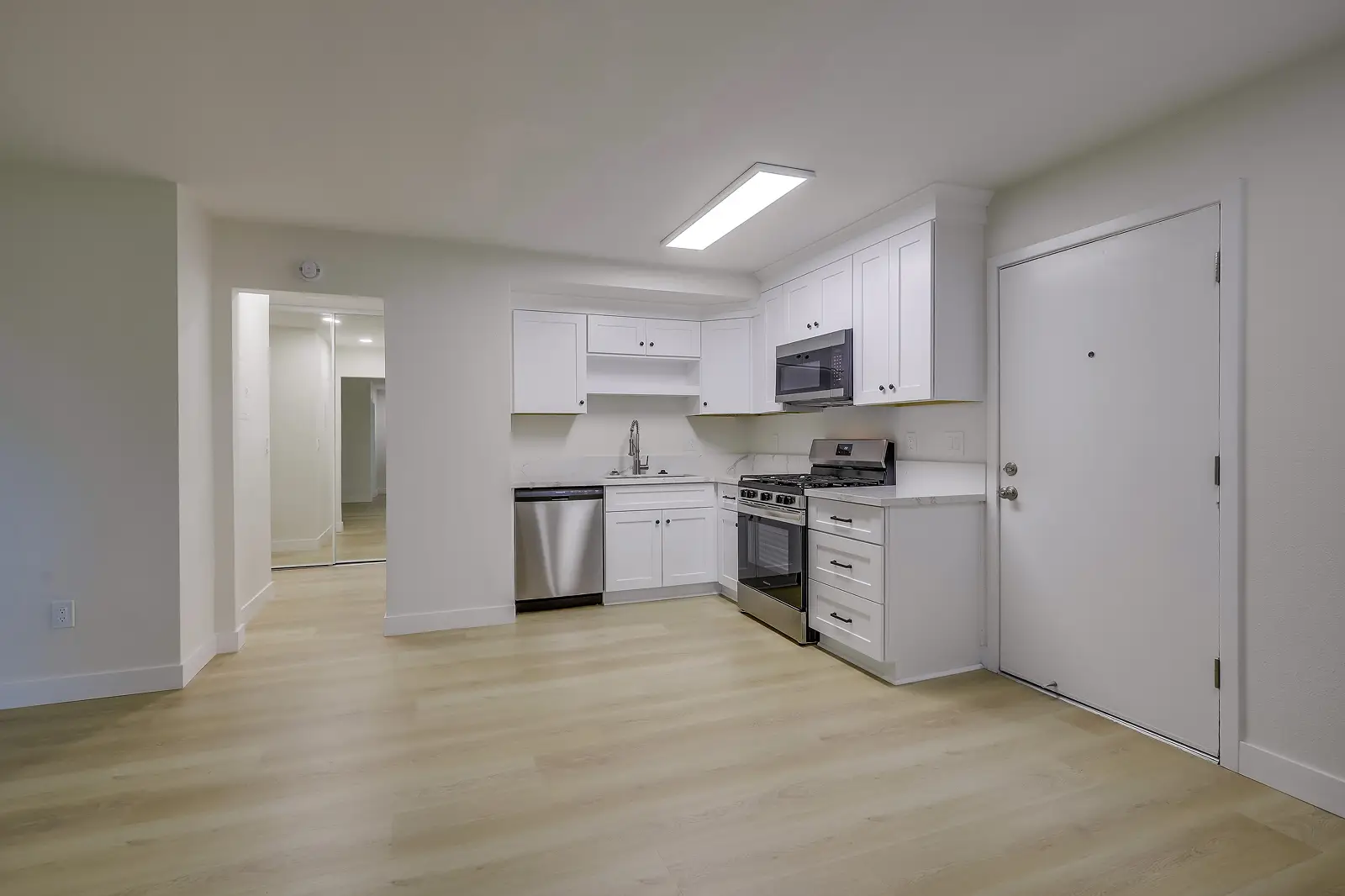 Gallery of model units and common areas at VIVA Apartment Homes, Anaheim, CA.