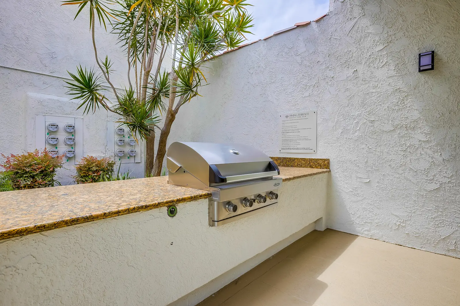 Gallery of model units and common areas at VIVA Apartment Homes, Anaheim, CA.