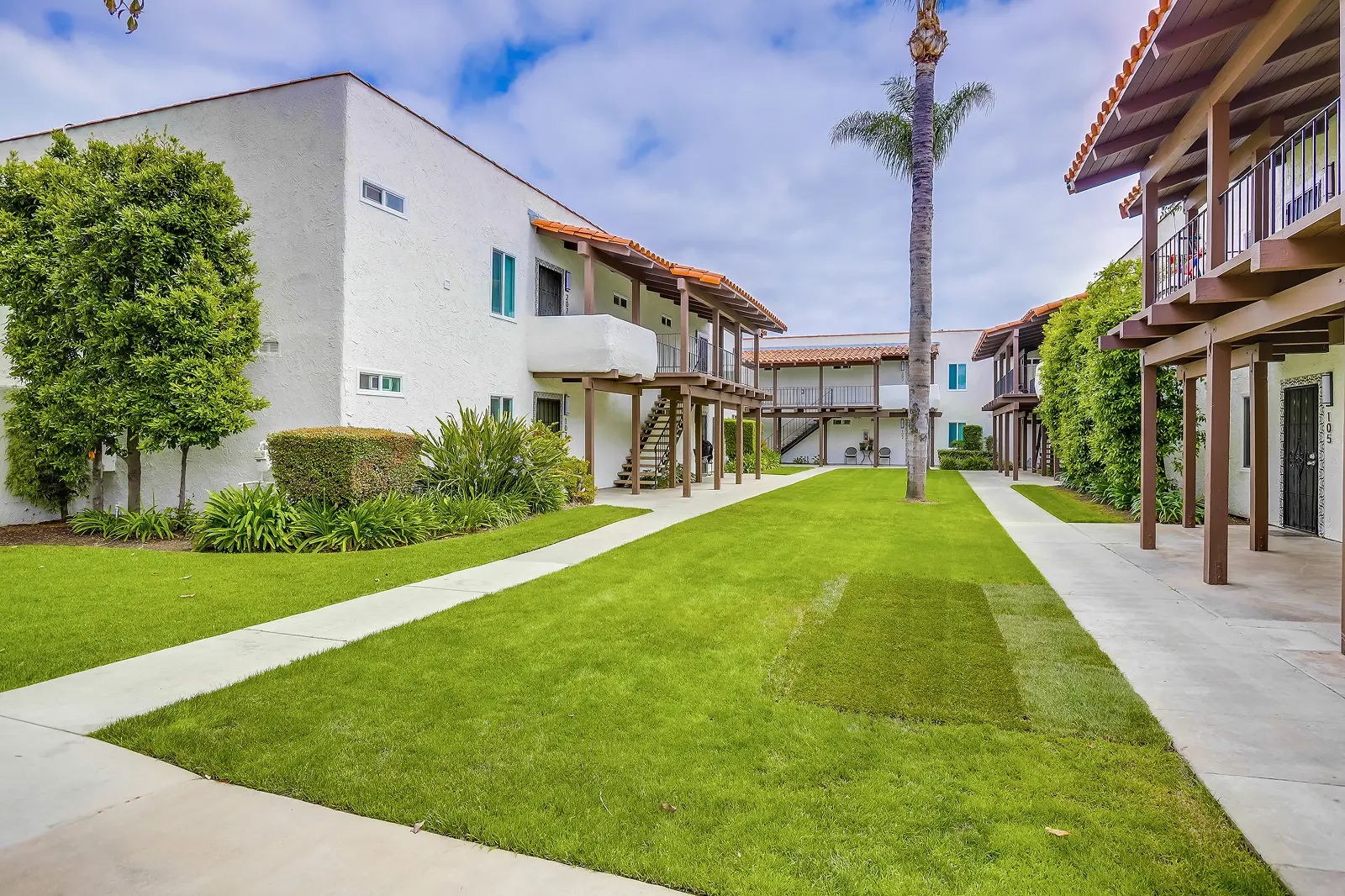 Gallery of model units and common areas at VIVA Apartment Homes, Anaheim, CA.